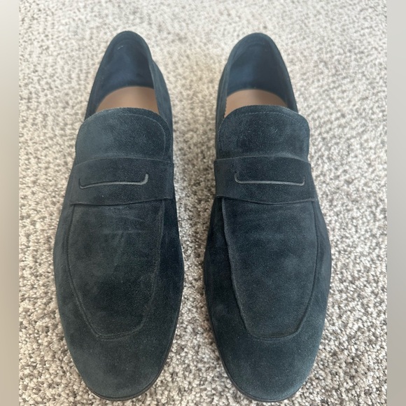 Berluti men’s navy loafer. Berluti size 6.5, but for reference I’m a Nike size 9